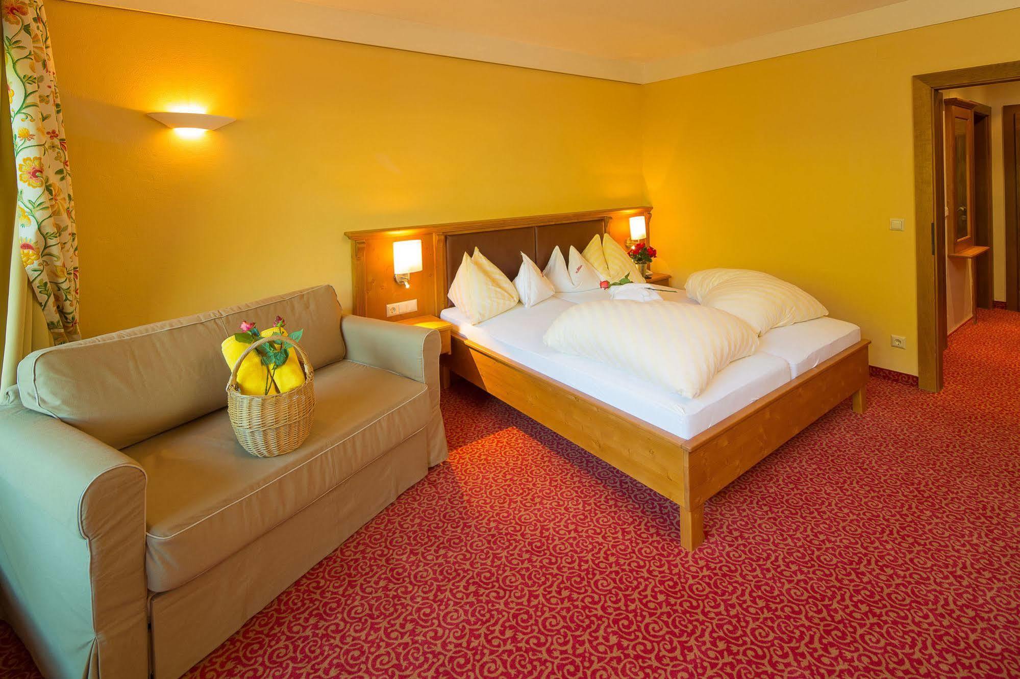 Sonnalm - Spa,idyll,dining Hotel 4*